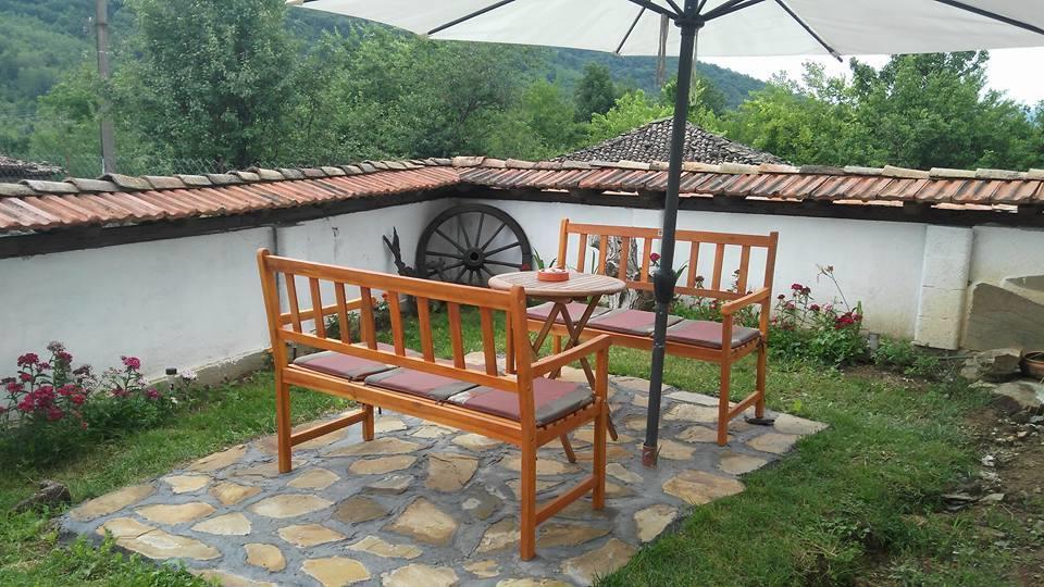 Guest House Yana Turkasheni Exterior foto