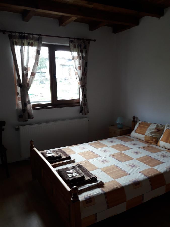 Guest House Yana Turkasheni Exterior foto